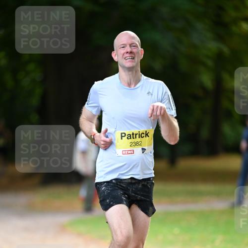 31.08.2025 - 21. Blankeneser Heldenlauf Dr. Thomas Lammeyer http://msf.ph/oto/8629414 31.08.2025 10:04:39 Laufen 2382 meine-sportfotos.de