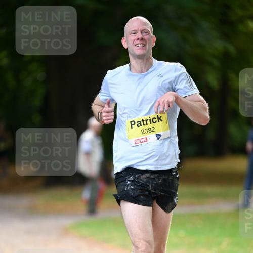31.08.2025 - 21. Blankeneser Heldenlauf Dr. Thomas Lammeyer http://msf.ph/oto/8629415 31.08.2025 10:04:39 Laufen 2382 meine-sportfotos.de