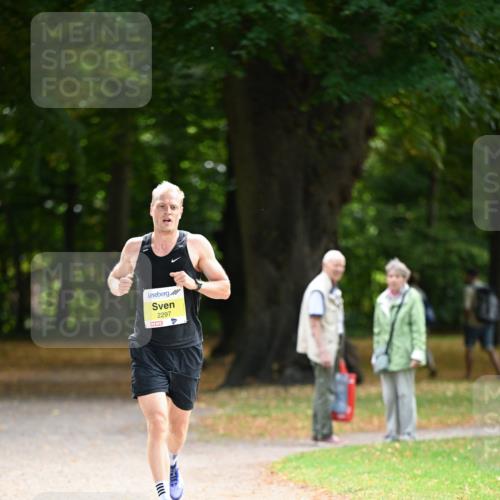 31.08.2025 - 21. Blankeneser Heldenlauf Dr. Thomas Lammeyer http://msf.ph/oto/8629417 31.08.2025 10:04:51 Laufen 2297 meine-sportfotos.de
