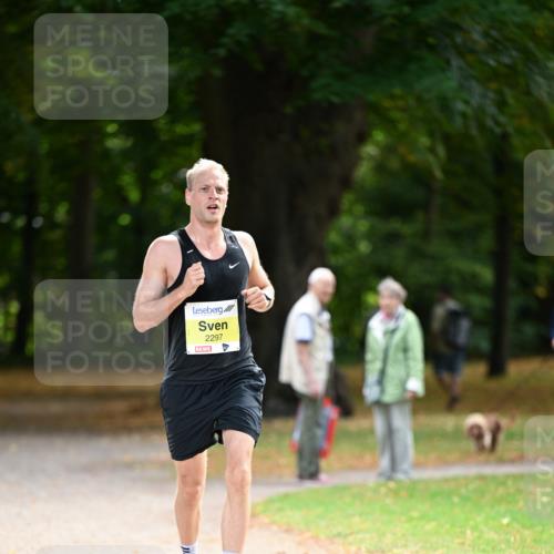 31.08.2025 - 21. Blankeneser Heldenlauf Dr. Thomas Lammeyer http://msf.ph/oto/8629424 31.08.2025 10:04:52 Laufen 2297 meine-sportfotos.de
