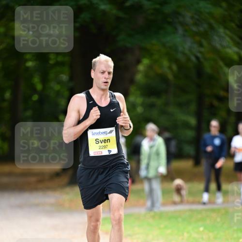 31.08.2025 - 21. Blankeneser Heldenlauf Dr. Thomas Lammeyer http://msf.ph/oto/8629429 31.08.2025 10:04:53 Laufen 2297 meine-sportfotos.de