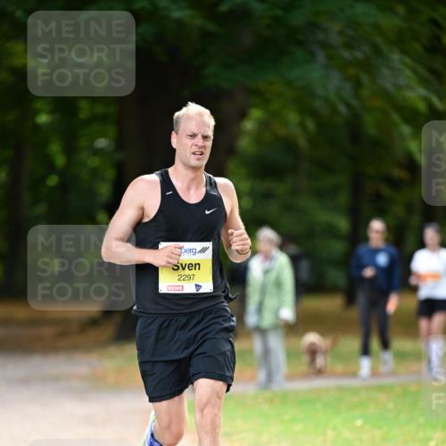 31.08.2025 - 21. Blankeneser Heldenlauf Dr. Thomas Lammeyer http://msf.ph/oto/8629430 31.08.2025 10:04:53 Laufen 2297 meine-sportfotos.de