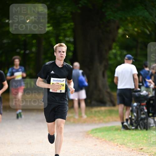 31.08.2025 - 21. Blankeneser Heldenlauf Dr. Thomas Lammeyer http://msf.ph/oto/8629946 31.08.2025 10:09:47 Laufen 3 meine-sportfotos.de