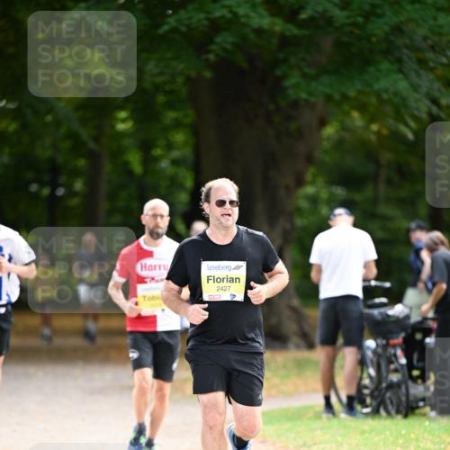 31.08.2025 - 21. Blankeneser Heldenlauf Dr. Thomas Lammeyer http://msf.ph/oto/8630233 31.08.2025 10:11:59 Laufen 2427 meine-sportfotos.de