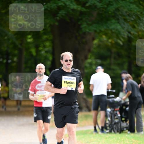 31.08.2025 - 21. Blankeneser Heldenlauf Dr. Thomas Lammeyer http://msf.ph/oto/8630235 31.08.2025 10:11:59 Laufen 2427 meine-sportfotos.de