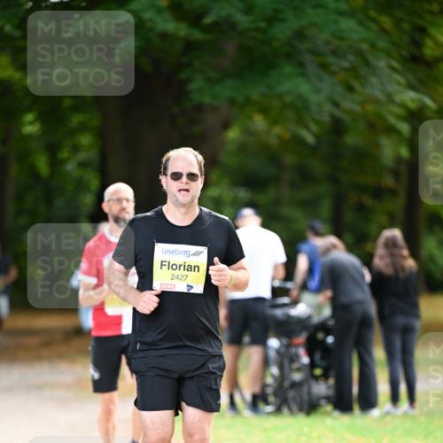 31.08.2025 - 21. Blankeneser Heldenlauf Dr. Thomas Lammeyer http://msf.ph/oto/8630241 31.08.2025 10:12:00 Laufen 2427 meine-sportfotos.de