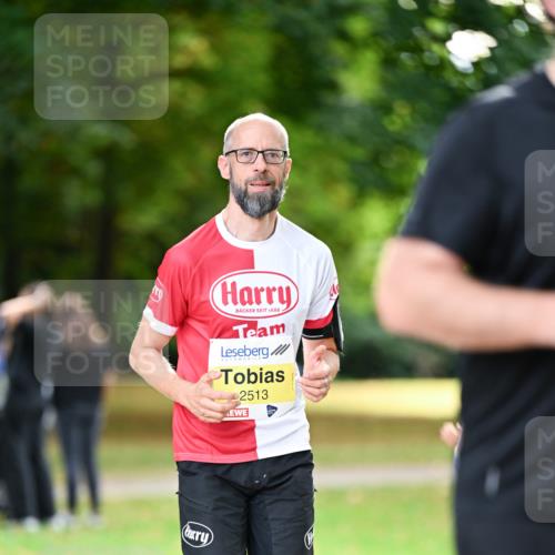 31.08.2025 - 21. Blankeneser Heldenlauf Dr. Thomas Lammeyer http://msf.ph/oto/8630251 31.08.2025 10:12:03 Laufen 1688, 2513 meine-sportfotos.de