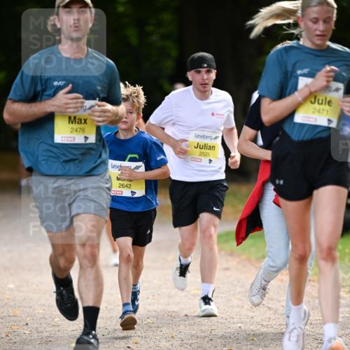 31.08.2025 - 21. Blankeneser Heldenlauf Dr. Thomas Lammeyer http://msf.ph/oto/8630482 31.08.2025 10:13:13 Laufen 2476, 2642, 2525, 2471 meine-sportfotos.de