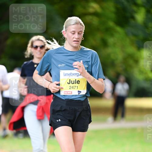 31.08.2025 - 21. Blankeneser Heldenlauf Dr. Thomas Lammeyer http://msf.ph/oto/8630486 31.08.2025 10:13:14 Laufen 2471 meine-sportfotos.de