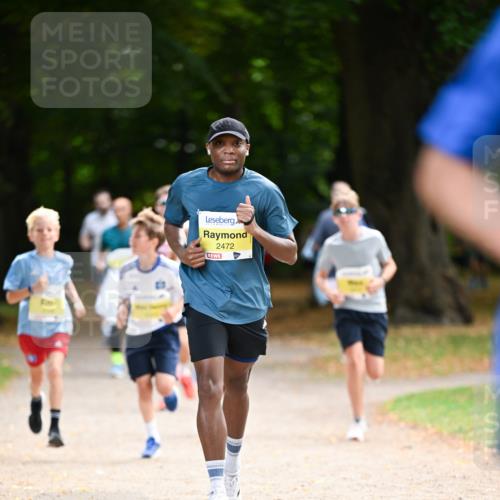 31.08.2025 - 21. Blankeneser Heldenlauf Dr. Thomas Lammeyer http://msf.ph/oto/8630670 31.08.2025 10:14:01 Laufen 2472 meine-sportfotos.de