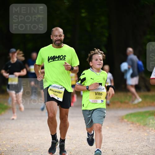 31.08.2025 - 21. Blankeneser Heldenlauf Dr. Thomas Lammeyer http://msf.ph/oto/8631243 31.08.2025 10:16:29 Laufen 2204, 2205 meine-sportfotos.de