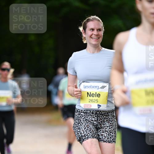 31.08.2025 - 21. Blankeneser Heldenlauf Dr. Thomas Lammeyer http://msf.ph/oto/8631455 31.08.2025 10:17:14 Laufen 2625 meine-sportfotos.de