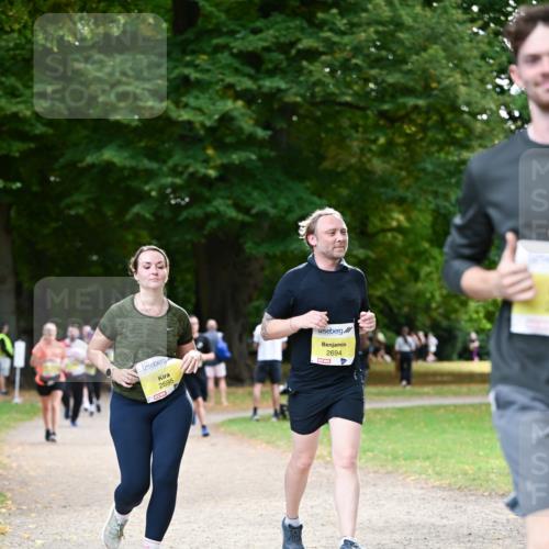 31.08.2025 - 21. Blankeneser Heldenlauf Dr. Thomas Lammeyer http://msf.ph/oto/8632225 31.08.2025 10:20:08 Laufen 2695, 2694, 4 meine-sportfotos.de