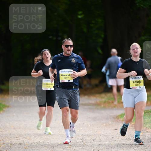31.08.2025 - 21. Blankeneser Heldenlauf Dr. Thomas Lammeyer http://msf.ph/oto/8632463 31.08.2025 10:21:04 Laufen 2530, 2257, 2256 meine-sportfotos.de