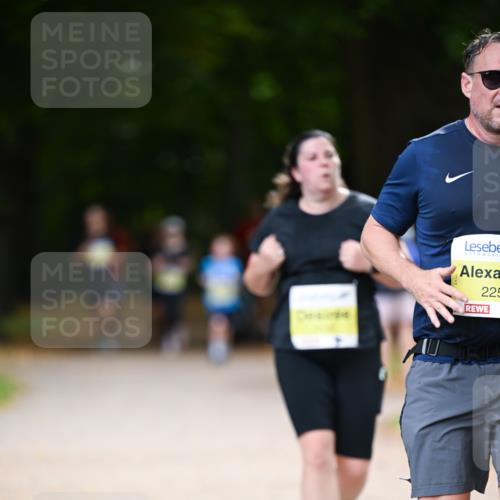31.08.2025 - 21. Blankeneser Heldenlauf Dr. Thomas Lammeyer http://msf.ph/oto/8632477 31.08.2025 10:21:08 Laufen 225 meine-sportfotos.de