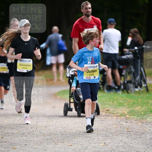 31.08.2025 - 21. Blankeneser Heldenlauf Dr. Thomas Lammeyer http://msf.ph/oto/8632494 31.08.2025 10:21:19 Laufen 7600, 2679, 2126 meine-sportfotos.de
