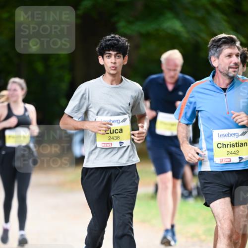 31.08.2025 - 21. Blankeneser Heldenlauf Dr. Thomas Lammeyer http://msf.ph/oto/8632554 31.08.2025 10:21:37 Laufen 2438, 2442 meine-sportfotos.de