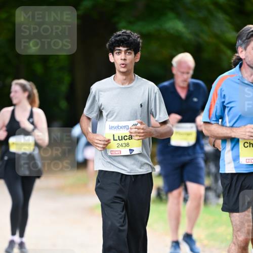 31.08.2025 - 21. Blankeneser Heldenlauf Dr. Thomas Lammeyer http://msf.ph/oto/8632556 31.08.2025 10:21:38 Laufen 2438 meine-sportfotos.de