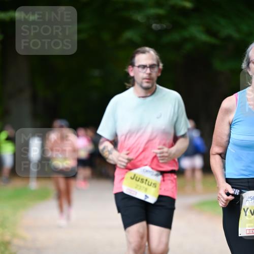 31.08.2025 - 21. Blankeneser Heldenlauf Dr. Thomas Lammeyer http://msf.ph/oto/8632605 31.08.2025 10:21:49 Laufen 2376 meine-sportfotos.de