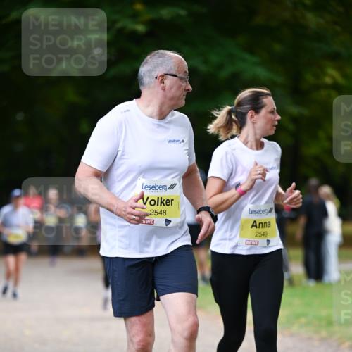 31.08.2025 - 21. Blankeneser Heldenlauf Dr. Thomas Lammeyer http://msf.ph/oto/8632713 31.08.2025 10:22:12 Laufen 2548, 2549 meine-sportfotos.de