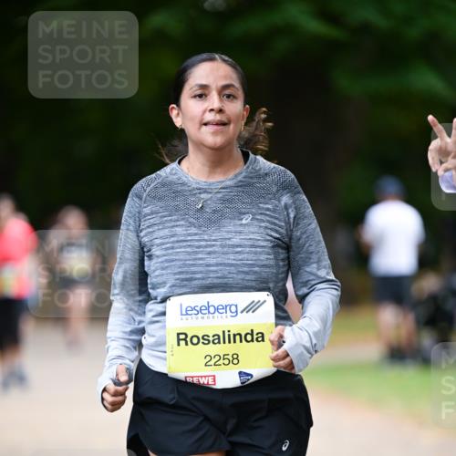31.08.2025 - 21. Blankeneser Heldenlauf Dr. Thomas Lammeyer http://msf.ph/oto/8632746 31.08.2025 10:22:21 Laufen 2258 meine-sportfotos.de