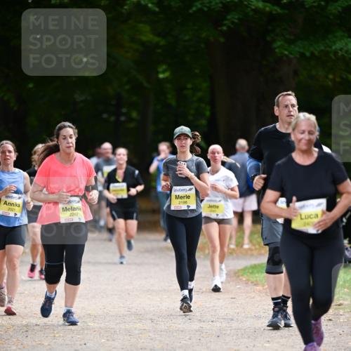 31.08.2025 - 21. Blankeneser Heldenlauf Dr. Thomas Lammeyer http://msf.ph/oto/8632762 31.08.2025 10:22:25 Laufen 2021, 2267, 2198, 2547, 2400 meine-sportfotos.de