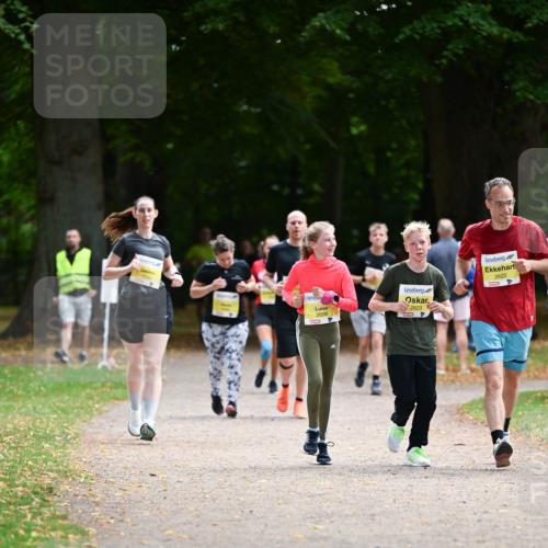 31.08.2025 - 21. Blankeneser Heldenlauf Dr. Thomas Lammeyer http://msf.ph/oto/8633011 31.08.2025 10:23:17 Laufen 2696, 2623, 2622 meine-sportfotos.de