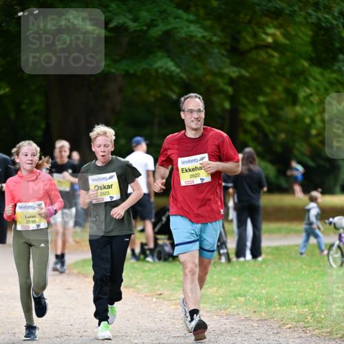 31.08.2025 - 21. Blankeneser Heldenlauf Dr. Thomas Lammeyer http://msf.ph/oto/8633020 31.08.2025 10:23:19 Laufen 2696, 2623, 2622 meine-sportfotos.de