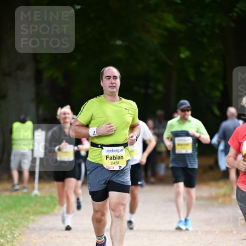 31.08.2025 - 21. Blankeneser Heldenlauf Dr. Thomas Lammeyer http://msf.ph/oto/8633061 31.08.2025 10:23:31 Laufen 2458 meine-sportfotos.de