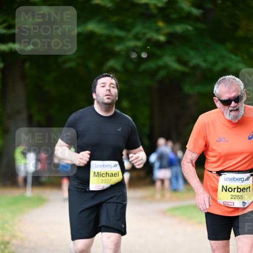 31.08.2025 - 21. Blankeneser Heldenlauf Dr. Thomas Lammeyer http://msf.ph/oto/8633136 31.08.2025 10:23:49 Laufen 2227, 2255 meine-sportfotos.de