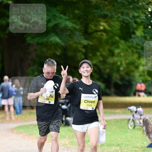 31.08.2025 - 21. Blankeneser Heldenlauf Dr. Thomas Lammeyer http://msf.ph/oto/8633169 31.08.2025 10:24:00 Laufen 2586, 2585 meine-sportfotos.de