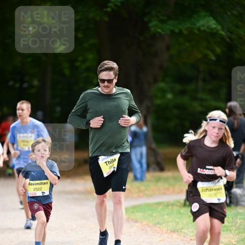 31.08.2025 - 21. Blankeneser Heldenlauf Dr. Thomas Lammeyer http://msf.ph/oto/8633275 31.08.2025 10:24:25 Laufen 2522, 250, 2316 meine-sportfotos.de