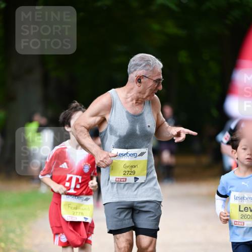 31.08.2025 - 21. Blankeneser Heldenlauf Dr. Thomas Lammeyer http://msf.ph/oto/8633467 31.08.2025 10:25:08 Laufen 2778, 2729, 2609 meine-sportfotos.de