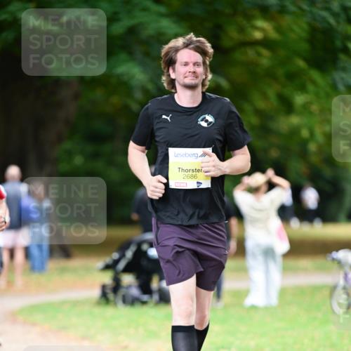 31.08.2025 - 21. Blankeneser Heldenlauf Dr. Thomas Lammeyer http://msf.ph/oto/8633522 31.08.2025 10:25:22 Laufen 2686 meine-sportfotos.de