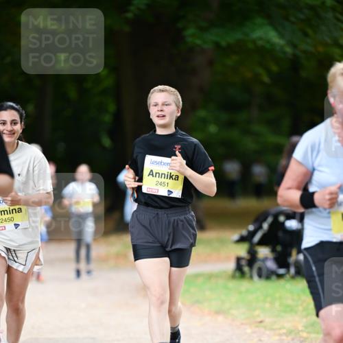 31.08.2025 - 21. Blankeneser Heldenlauf Dr. Thomas Lammeyer http://msf.ph/oto/8633545 31.08.2025 10:25:28 Laufen 2450, 2451 meine-sportfotos.de