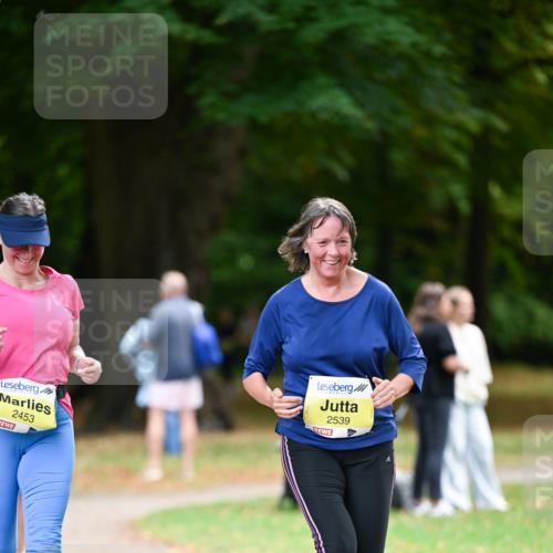 31.08.2025 - 21. Blankeneser Heldenlauf Dr. Thomas Lammeyer http://msf.ph/oto/8633674 31.08.2025 10:26:23 Laufen 2453, 2539 meine-sportfotos.de