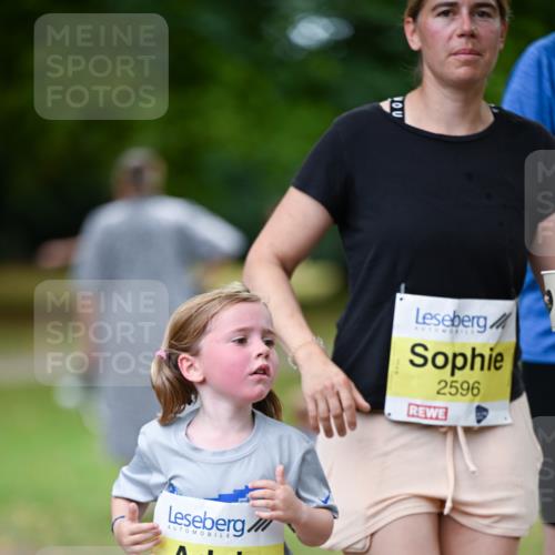31.08.2025 - 21. Blankeneser Heldenlauf Dr. Thomas Lammeyer http://msf.ph/oto/8633742 31.08.2025 10:26:36 Laufen 2596, 2598 meine-sportfotos.de