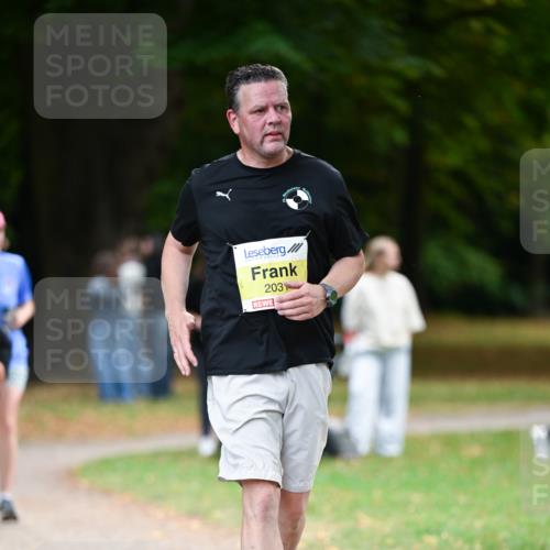 31.08.2025 - 21. Blankeneser Heldenlauf Dr. Thomas Lammeyer http://msf.ph/oto/8633864 31.08.2025 10:27:06 Laufen 203 meine-sportfotos.de