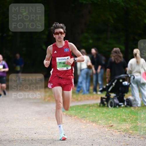 31.08.2025 - 21. Blankeneser Heldenlauf Dr. Thomas Lammeyer http://msf.ph/oto/8633919 31.08.2025 10:27:29 Laufen 3544 meine-sportfotos.de