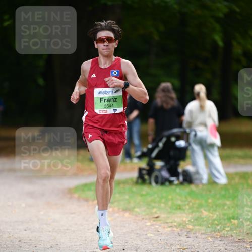 31.08.2025 - 21. Blankeneser Heldenlauf Dr. Thomas Lammeyer http://msf.ph/oto/8633923 31.08.2025 10:27:29 Laufen 3544 meine-sportfotos.de