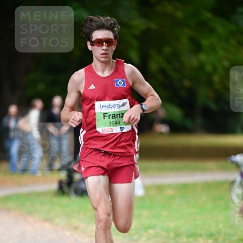 31.08.2025 - 21. Blankeneser Heldenlauf Dr. Thomas Lammeyer http://msf.ph/oto/8633929 31.08.2025 10:27:30 Laufen 3544, 90 meine-sportfotos.de