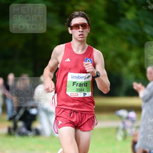 31.08.2025 - 21. Blankeneser Heldenlauf Dr. Thomas Lammeyer http://msf.ph/oto/8633932 31.08.2025 10:27:31 Laufen 3544 meine-sportfotos.de