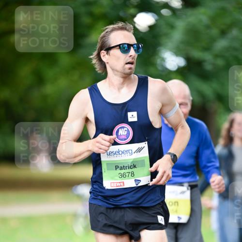 31.08.2025 - 21. Blankeneser Heldenlauf Dr. Thomas Lammeyer http://msf.ph/oto/8633985 31.08.2025 10:27:51 Laufen 3678 meine-sportfotos.de