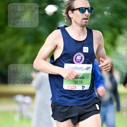 31.08.2025 - 21. Blankeneser Heldenlauf Dr. Thomas Lammeyer http://msf.ph/oto/8633987 31.08.2025 10:27:52 Laufen 3678 meine-sportfotos.de