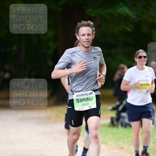 31.08.2025 - 21. Blankeneser Heldenlauf Dr. Thomas Lammeyer http://msf.ph/oto/8634027 31.08.2025 10:28:05 Laufen 3409 meine-sportfotos.de