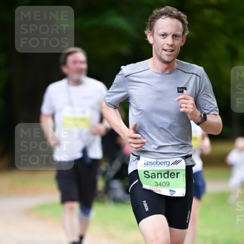 31.08.2025 - 21. Blankeneser Heldenlauf Dr. Thomas Lammeyer http://msf.ph/oto/8634033 31.08.2025 10:28:06 Laufen 3409 meine-sportfotos.de
