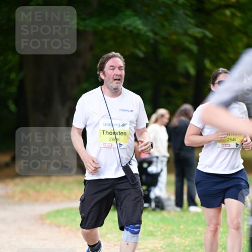 31.08.2025 - 21. Blankeneser Heldenlauf Dr. Thomas Lammeyer http://msf.ph/oto/8634034 31.08.2025 10:28:07 Laufen 2606, 2546 meine-sportfotos.de