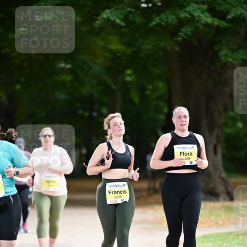 31.08.2025 - 21. Blankeneser Heldenlauf Dr. Thomas Lammeyer http://msf.ph/oto/8634284 31.08.2025 10:30:06 Laufen 2225, 88 meine-sportfotos.de