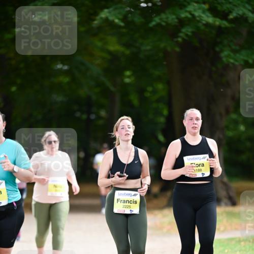 31.08.2025 - 21. Blankeneser Heldenlauf Dr. Thomas Lammeyer http://msf.ph/oto/8634288 31.08.2025 10:30:07 Laufen 2225, 188 meine-sportfotos.de