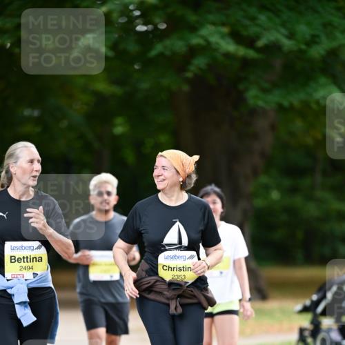 31.08.2025 - 21. Blankeneser Heldenlauf Dr. Thomas Lammeyer http://msf.ph/oto/8634364 31.08.2025 10:30:44 Laufen 2494, 2353, 50 meine-sportfotos.de